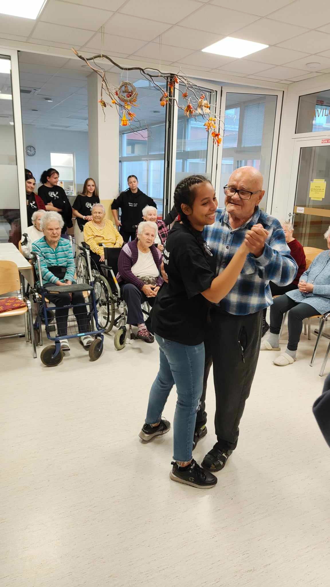 485765732 1179559237208972 7797479567454282532 n